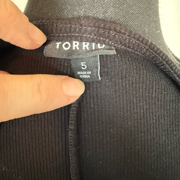 Torrid Black Sleeveless Button Midi Dress - Picture 8 of 8